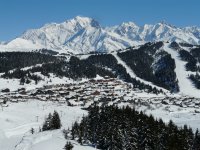 la station au pied du mont blanc